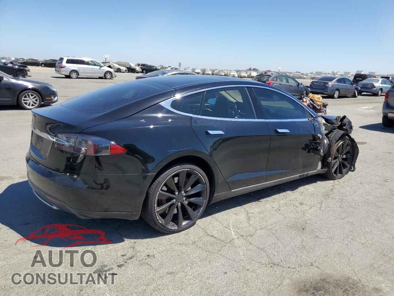 TESLA MODEL S 2013 - 5YJSA1CG1DFP09208