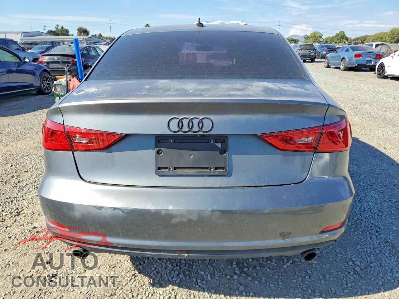 AUDI A3 2015 - WAUBFGFF4F1004998