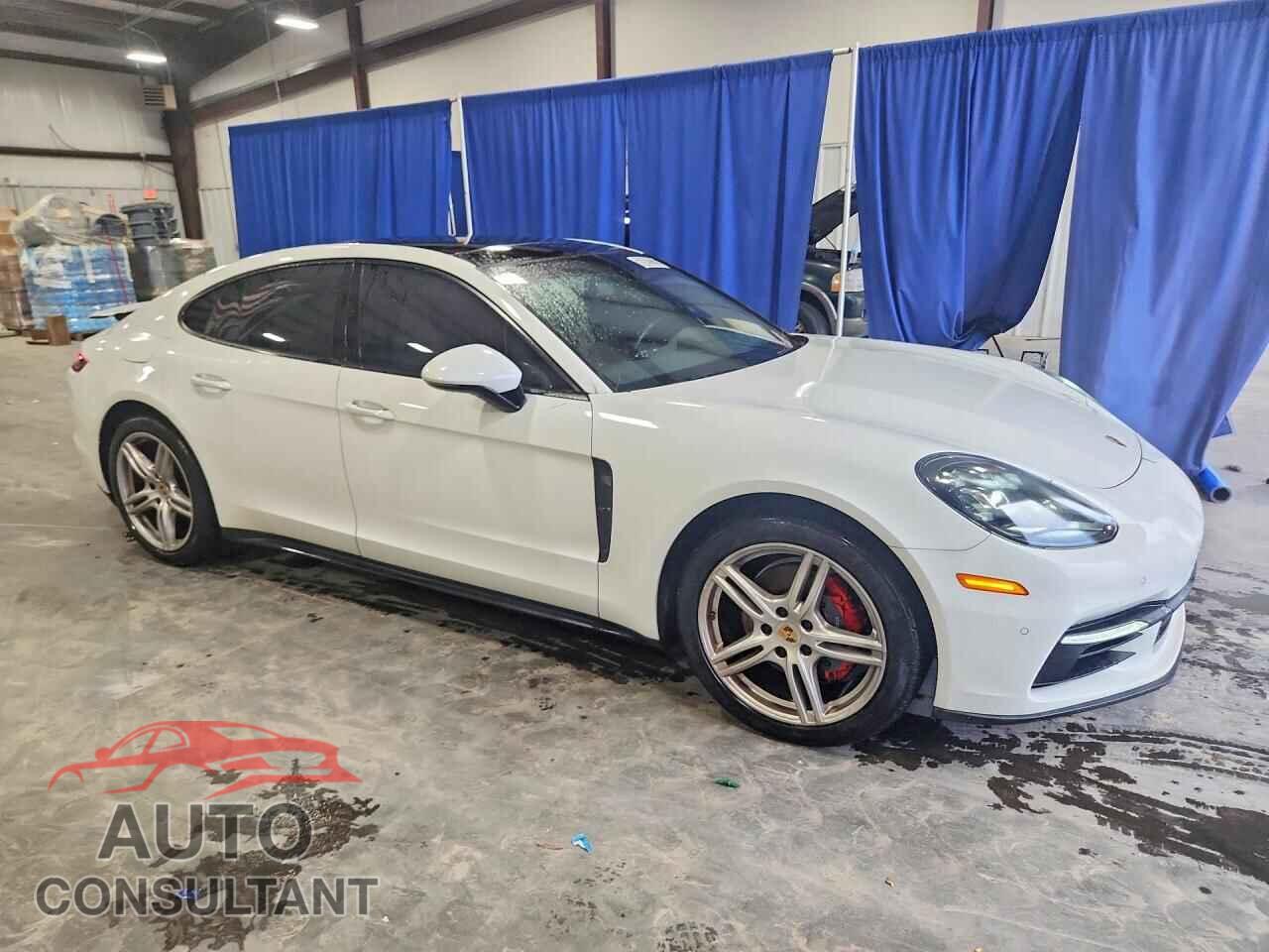 PORSCHE PANAMERA 2017 - WP0AA2A76HL100591