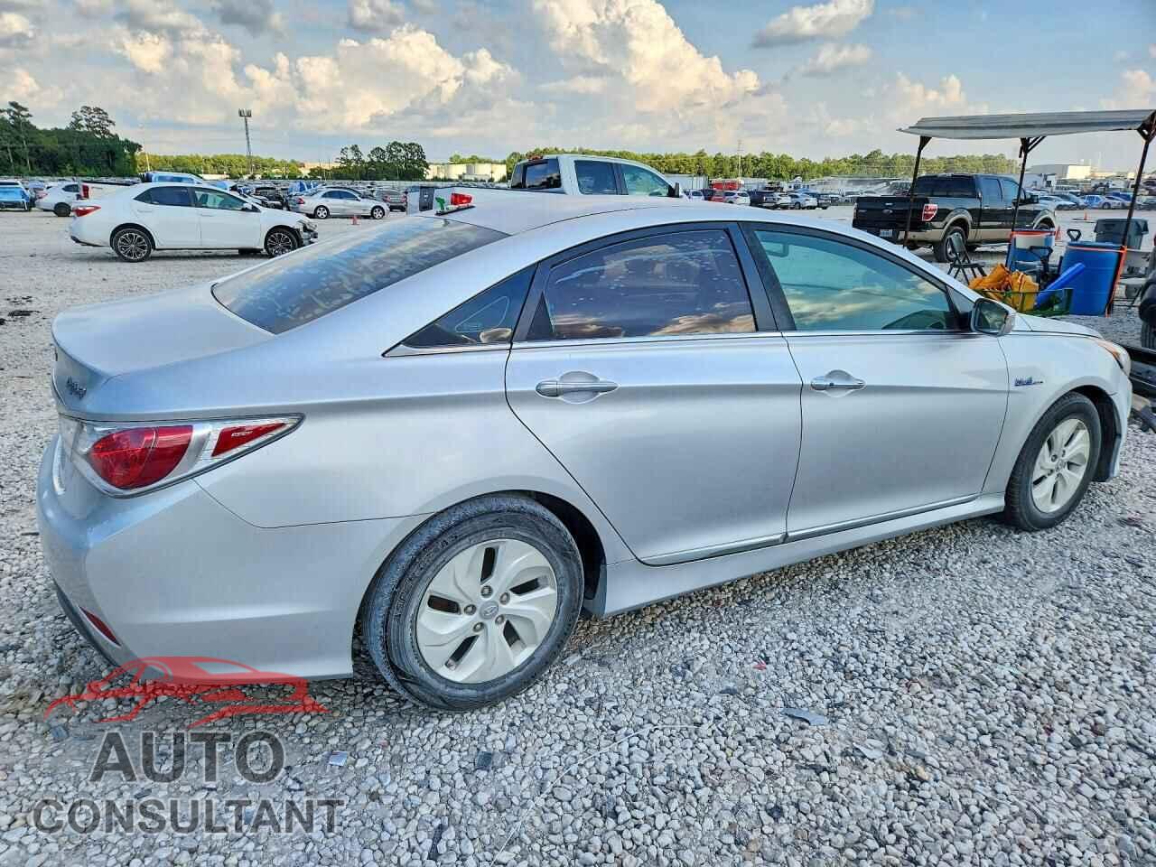 HYUNDAI SONATA 2012 - KMHEC4A42CA042086