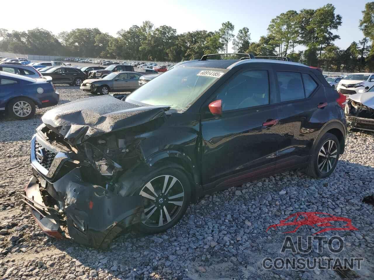 NISSAN KICKS 2018 - 3N1CP5CU0JL510862
