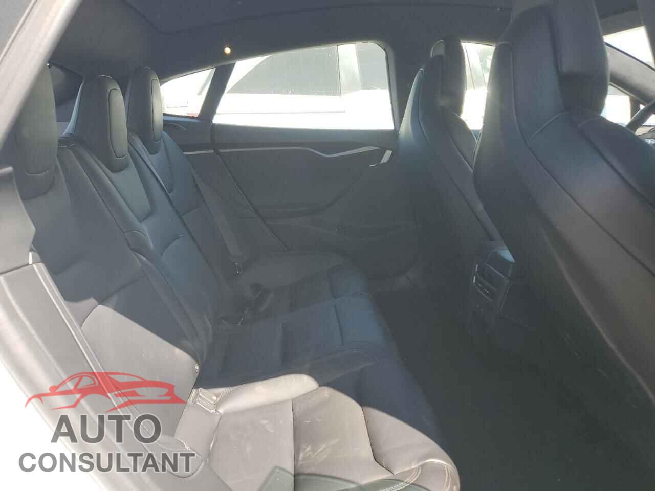 TESLA MODEL S 2018 - 5YJSA1E29JF253598