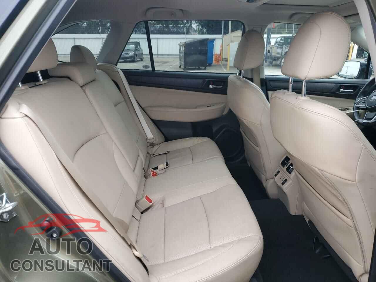 SUBARU OUTBACK 2019 - 4S4BSENC3K3328545
