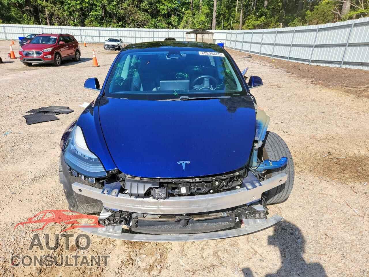 TESLA MODEL 3 2019 - 5YJ3E1EA9KF407521