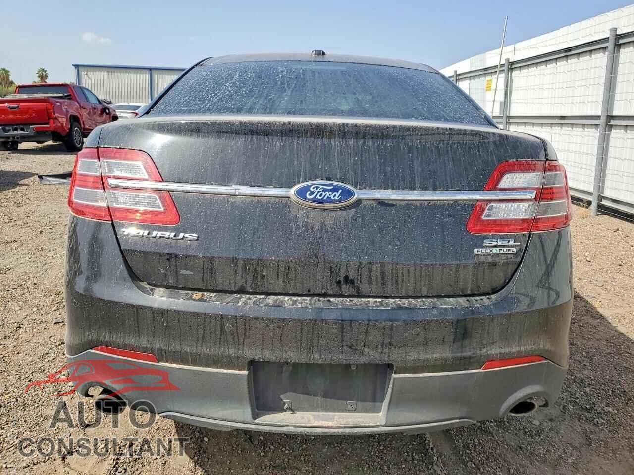 FORD TAURUS 2013 - 1FAHP2E82DG133600