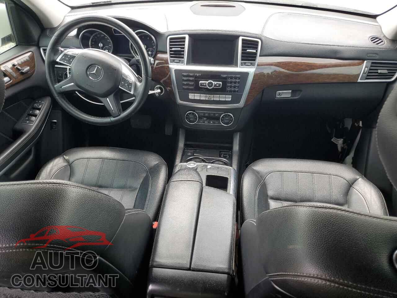 MERCEDES-BENZ GL-CLASS 2014 - 4JGDF7CE8EA345676