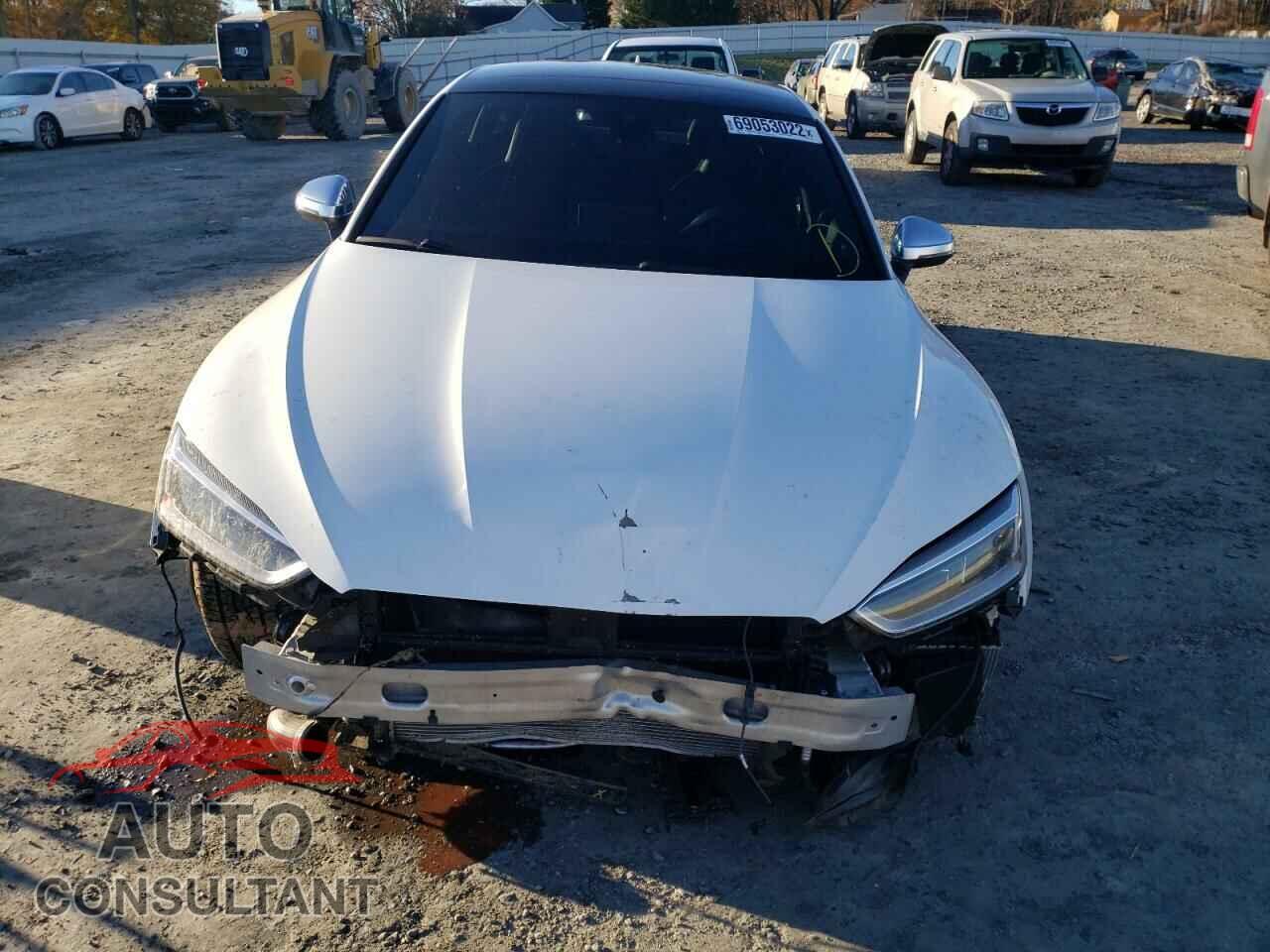 AUDI S5/RS5 2018 - WAUC4CF50JA007710