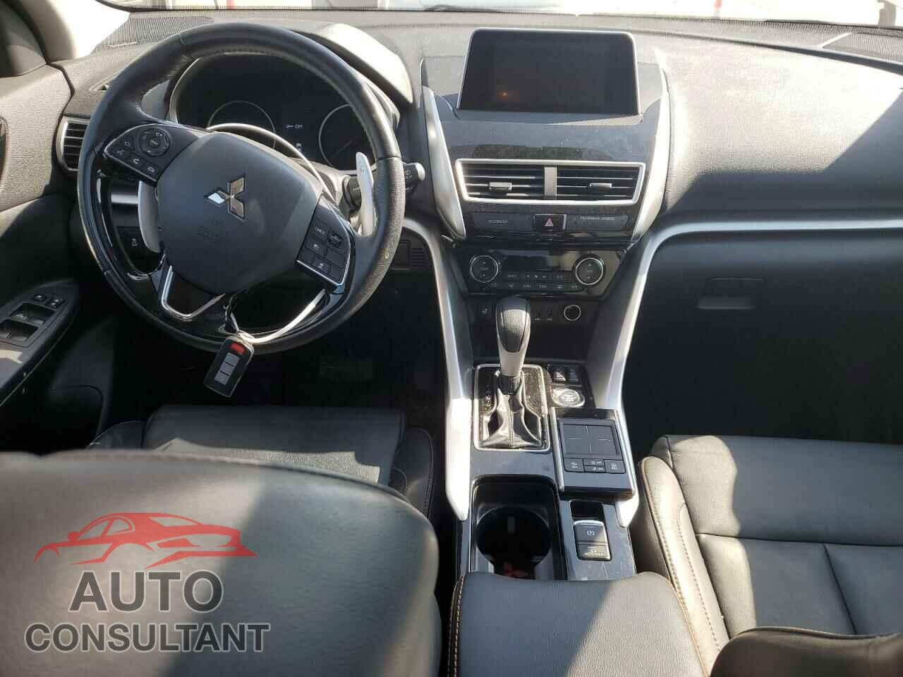 MITSUBISHI ECLIPSE 2018 - JA4AT5AA4JZ047300