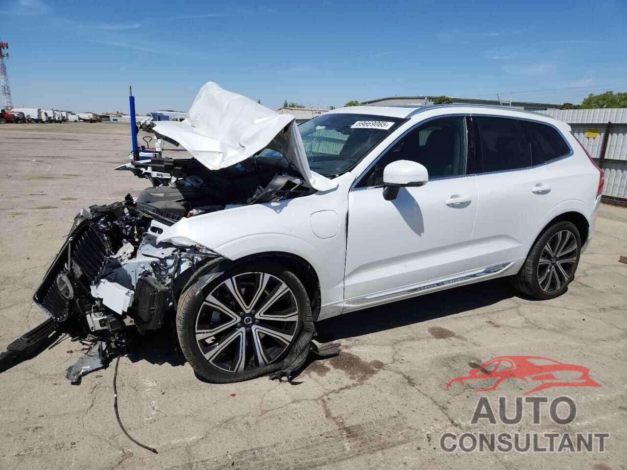 VOLVO XC60 ULTIM 2023 - YV4H60DA9P1394278