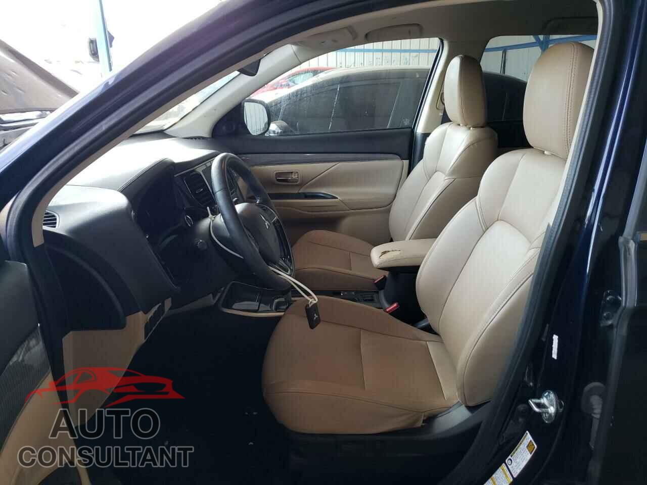 MITSUBISHI OUTLANDER 2019 - JA4AZ3A32KZ044126