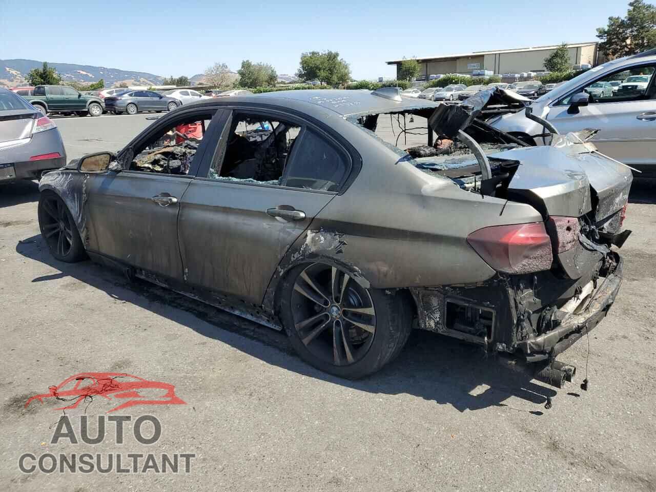 BMW 3 SERIES 2018 - WBA8B9G52JNU97556