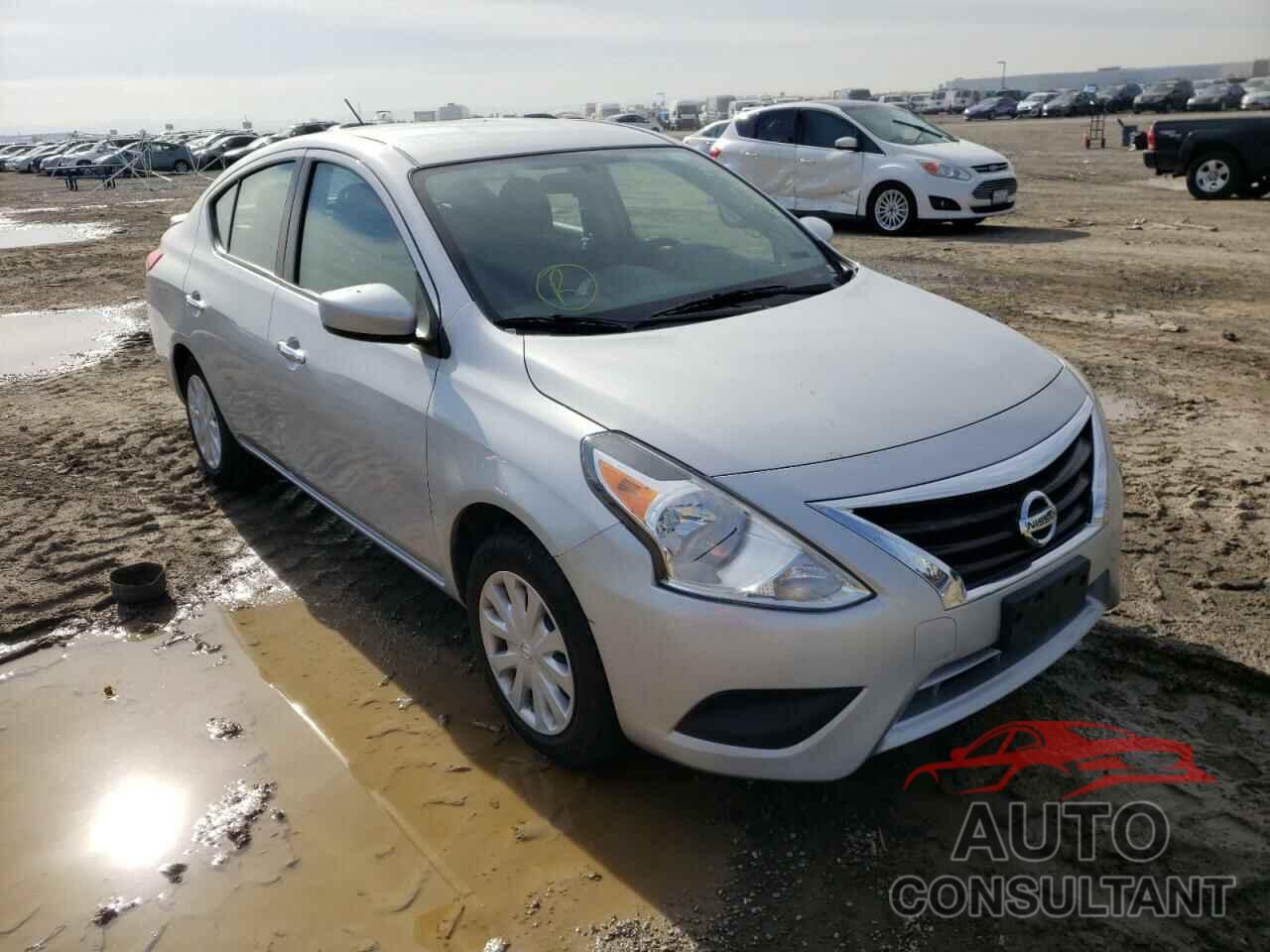 NISSAN VERSA 2019 - 3N1CN7AP9KL867537