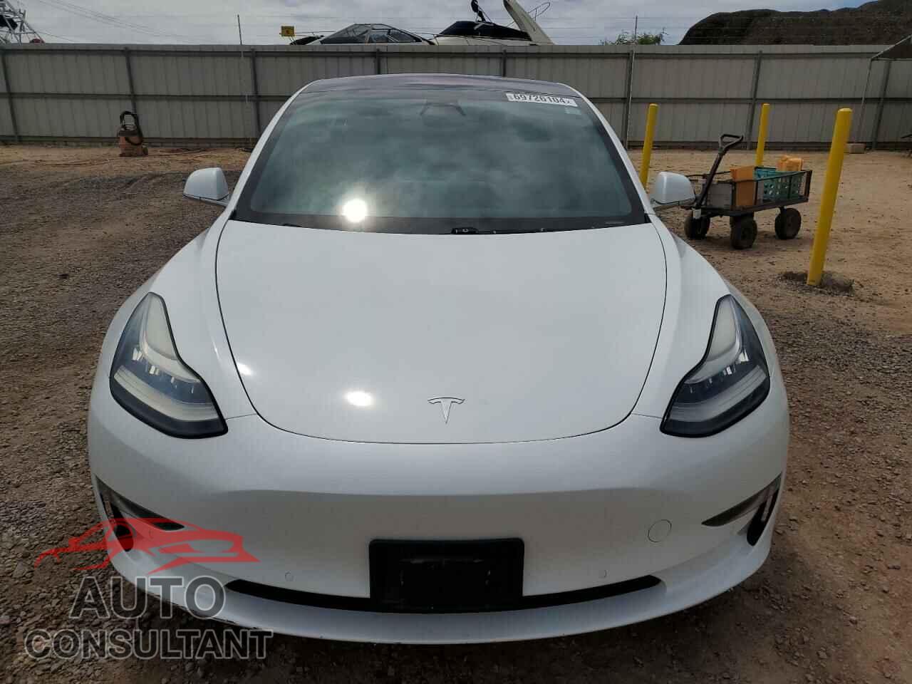 TESLA MODEL 3 2018 - 5YJ3E1EB0JF094804