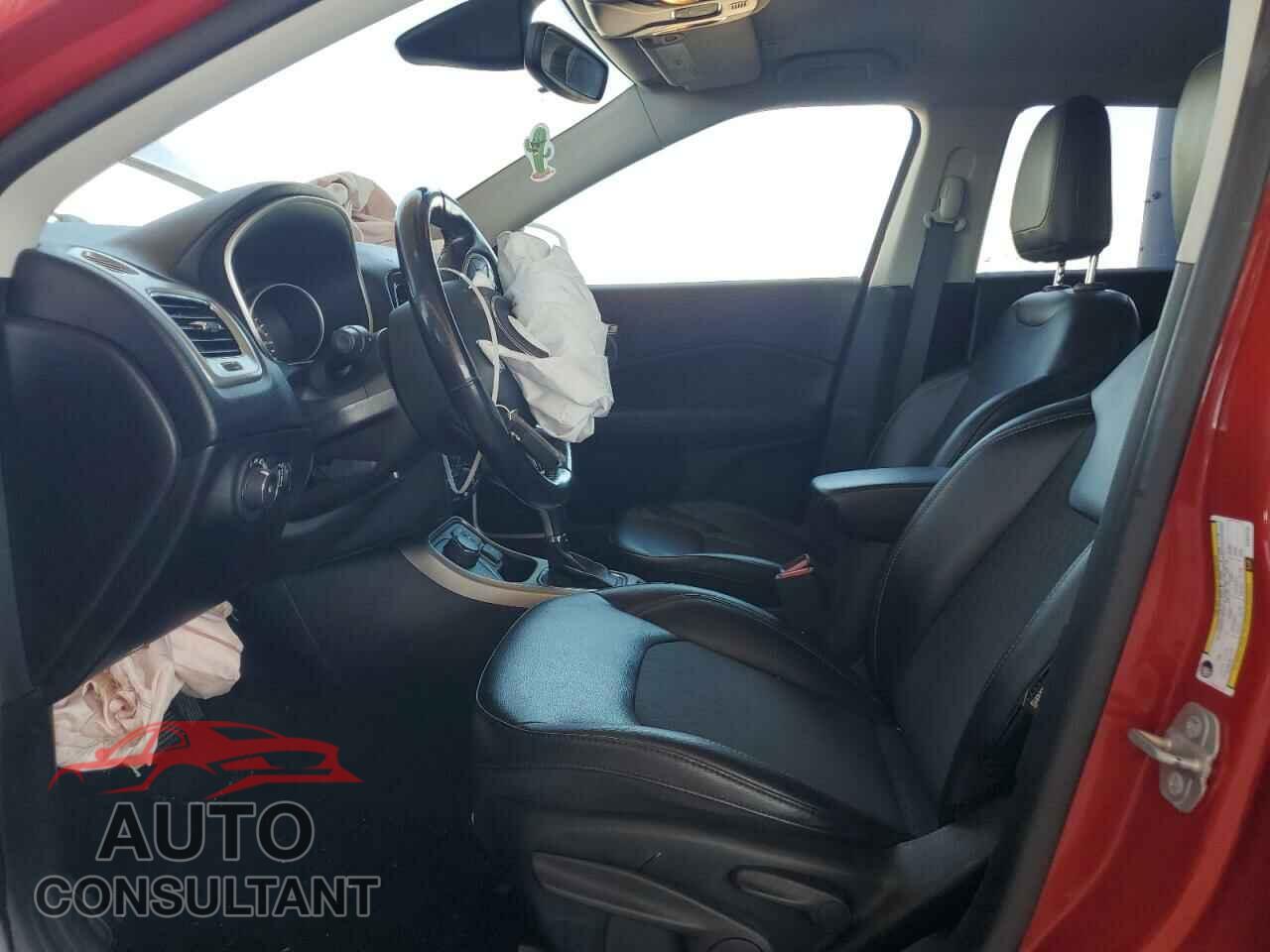 JEEP COMPASS 2019 - 3C4NJDBB0KT840102