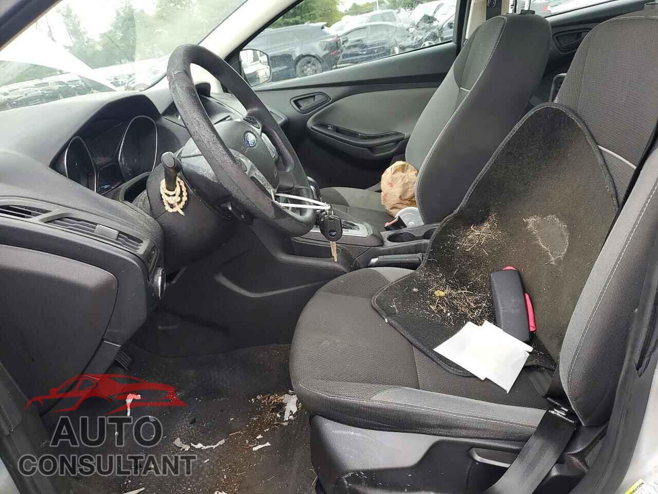 FORD FOCUS 2012 - 1FAHP3F28CL179812