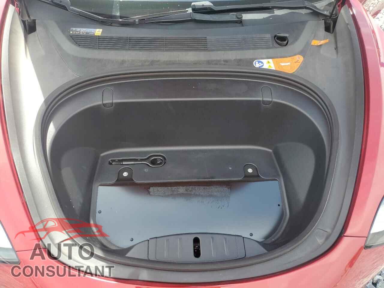 TESLA MODEL 3 2018 - 5YJ3E1EA1JF007208