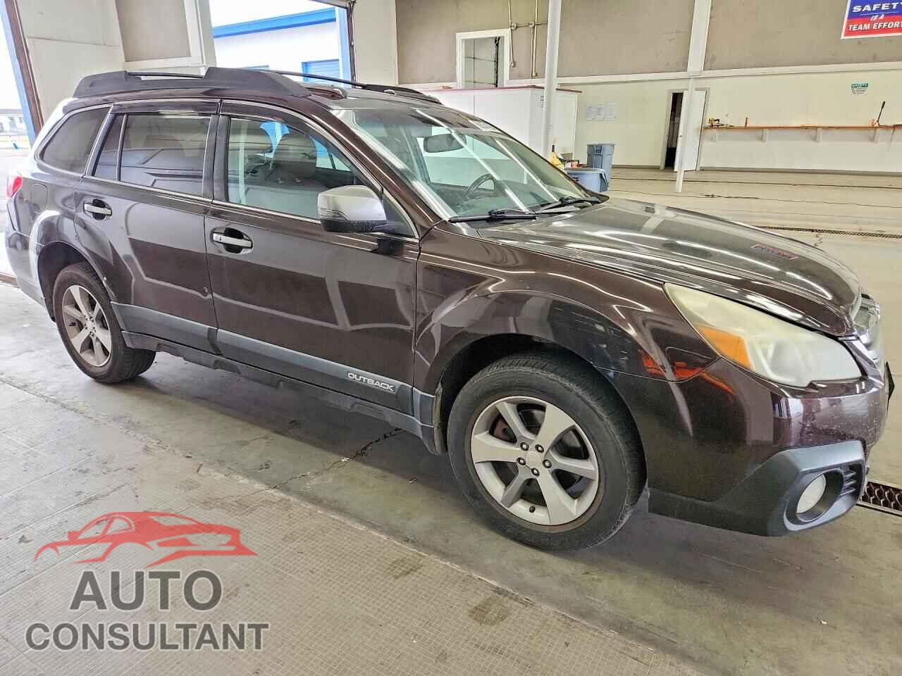 SUBARU OUTBACK 2013 - 4S4BRESC6D2215441