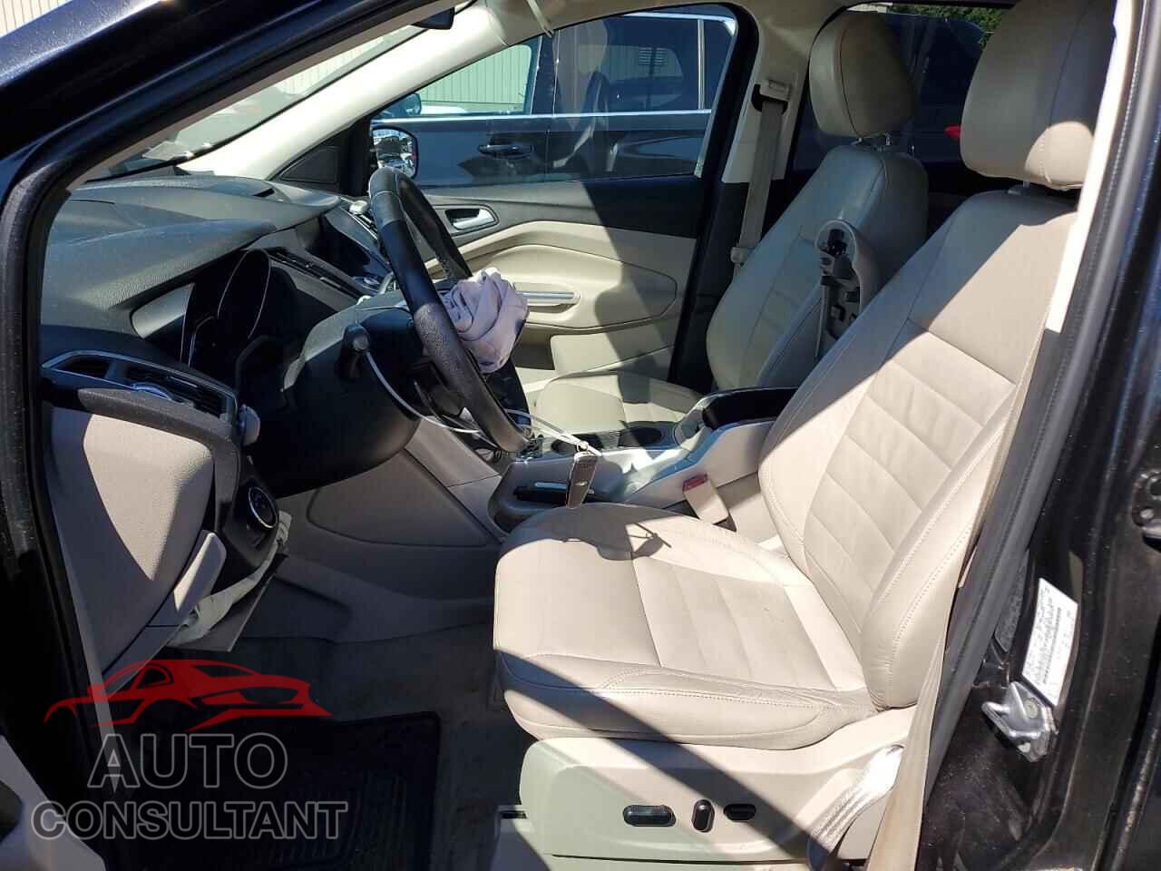 FORD ESCAPE 2013 - 1FMCU9HX5DUB02282