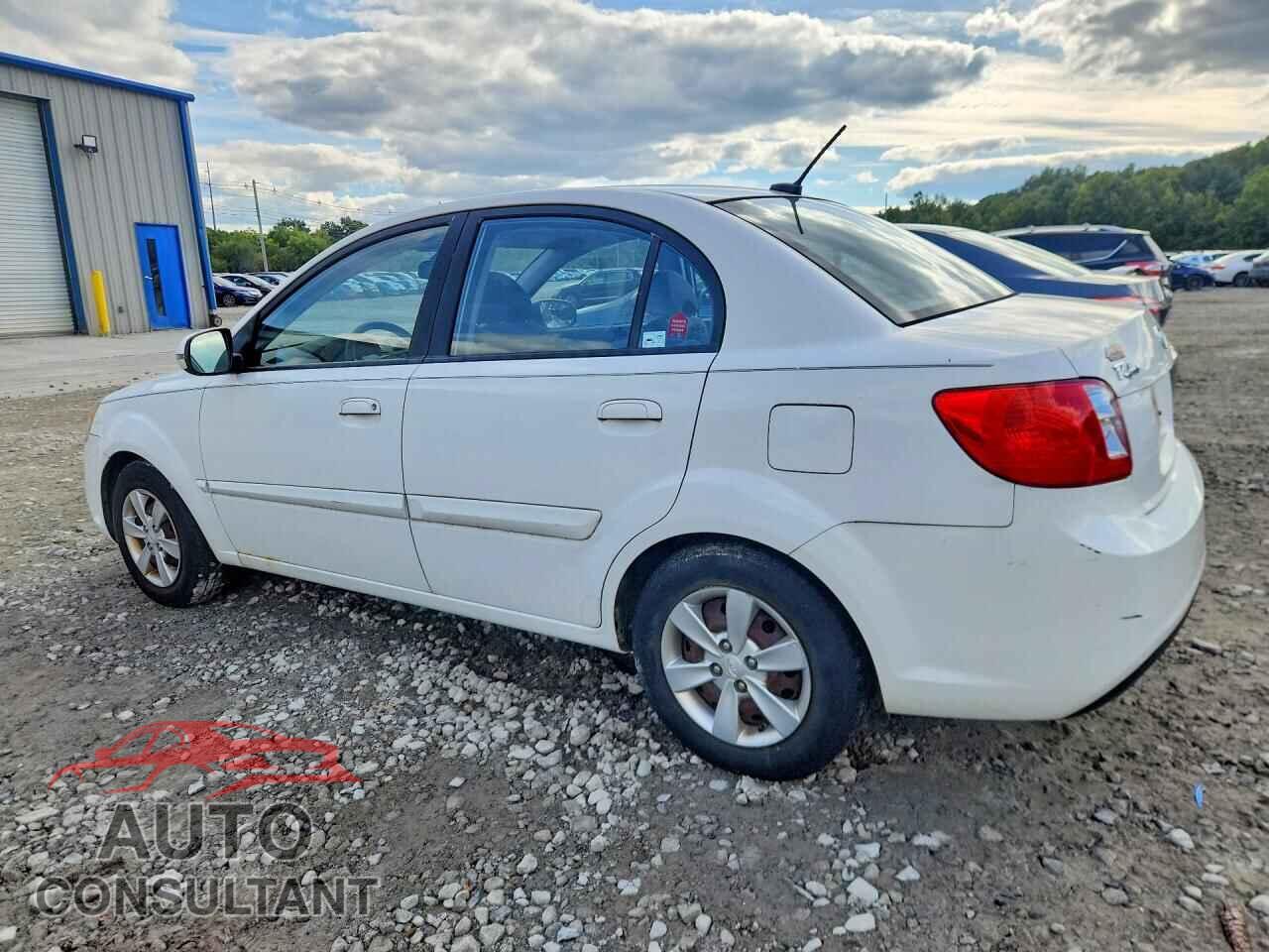 KIA RIO 2010 - KNADH4A3XA6655658