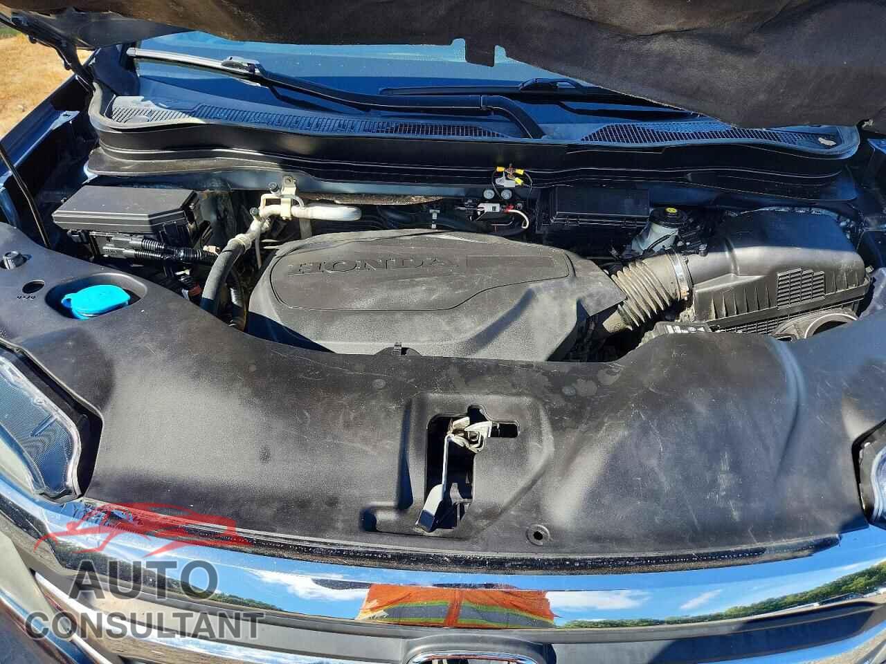 HONDA PILOT 2017 - 5FNYF6H57HB086702