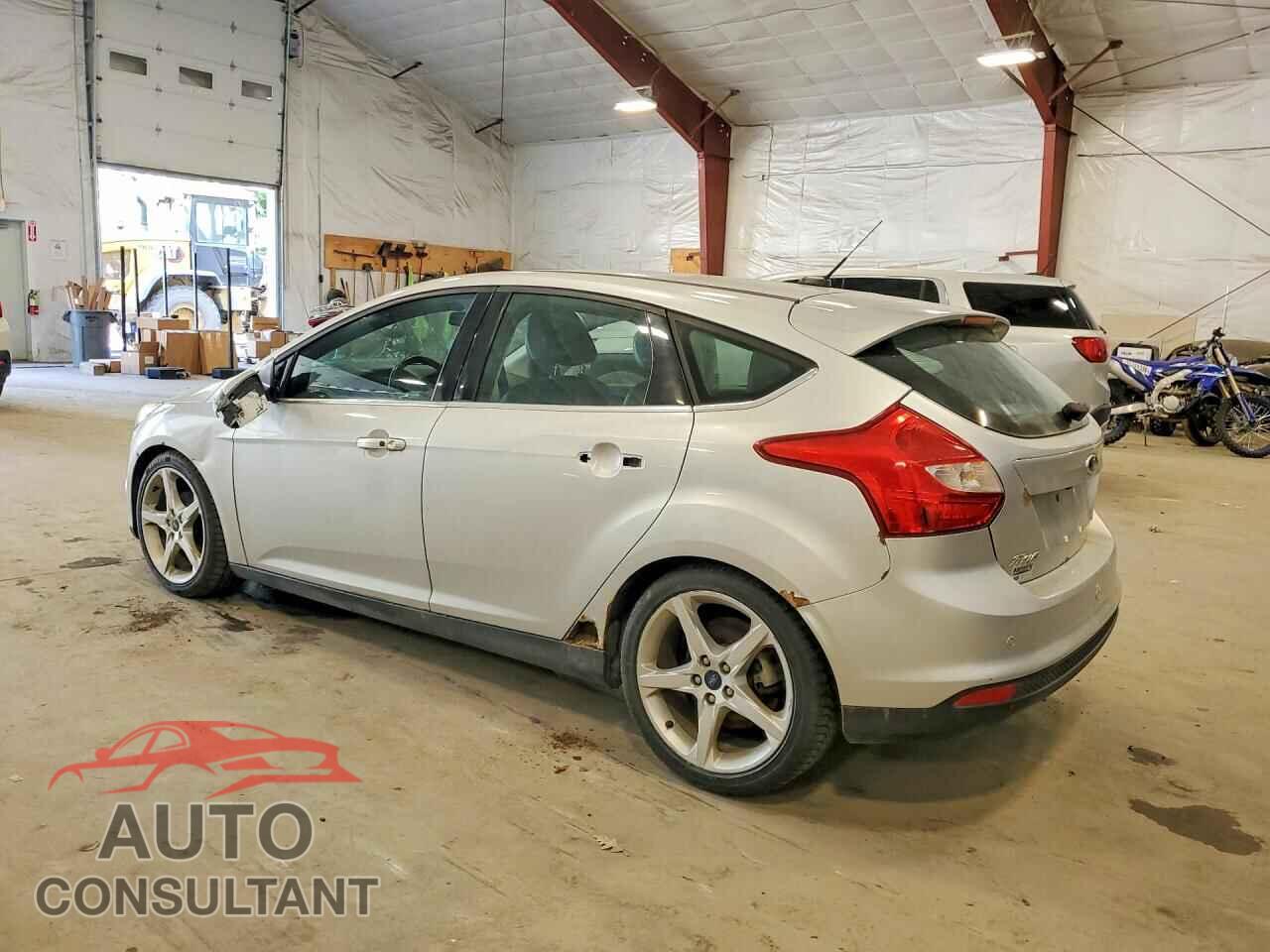 FORD FOCUS 2014 - 1FADP3N28EL257251
