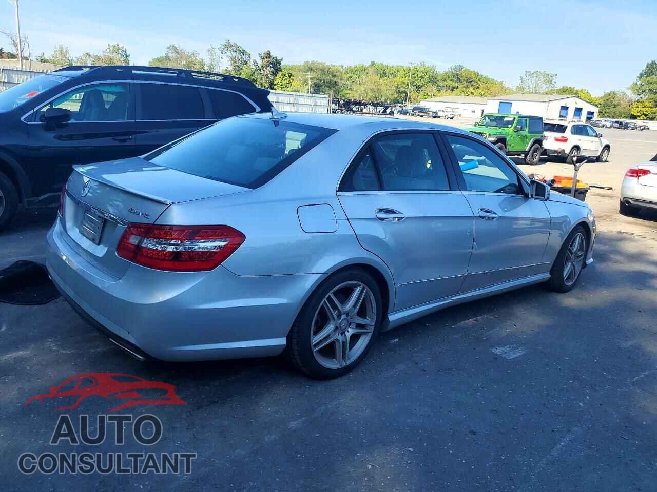 MERCEDES-BENZ E-CLASS 2013 - WDDHF8JB2DA734516