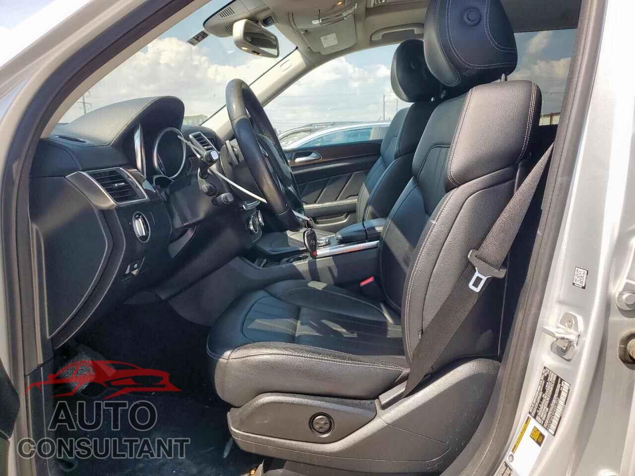 MERCEDES-BENZ GL-CLASS 2015 - 4JGDF6EE9FA591712
