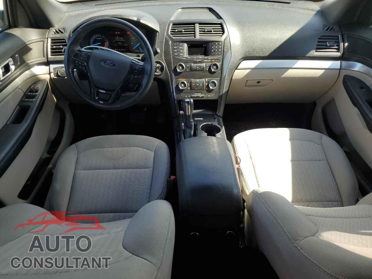 FORD EXPLORER 2018 - 1FM5K7BHXJGA80892