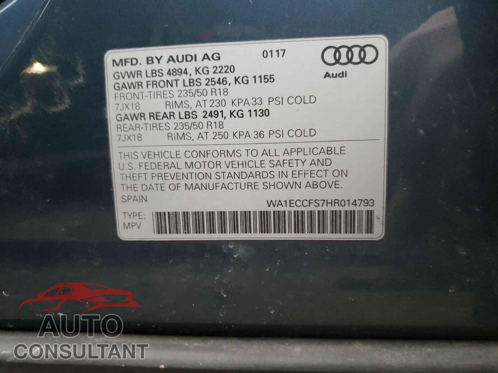 AUDI Q3 2017 - WA1ECCFS7HR014793