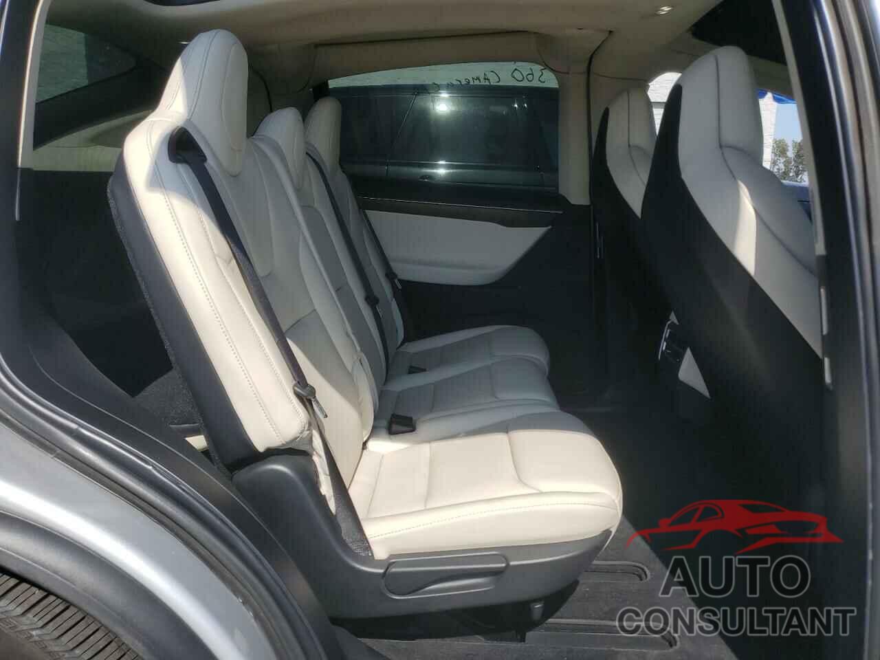 TESLA MODEL X 2018 - 5YJXCAE20JF089058