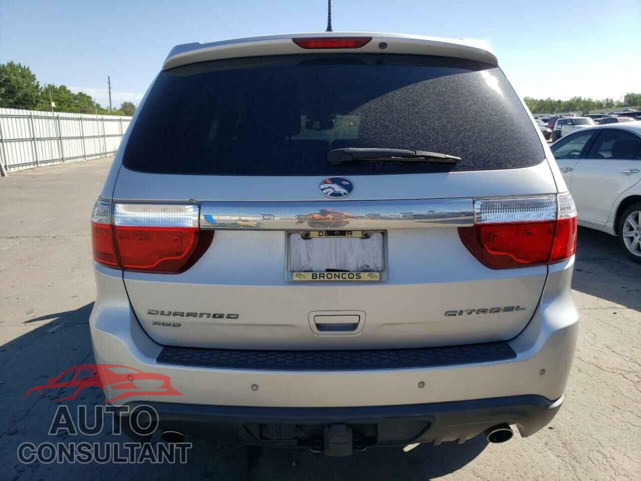 DODGE DURANGO 2013 - 1C4SDJET8DC565770