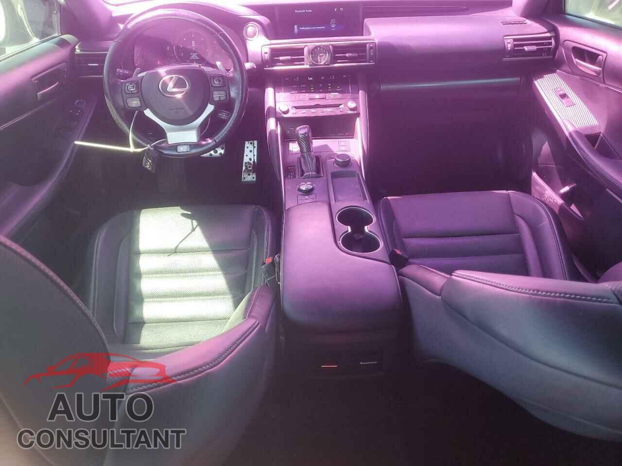 LEXUS IS 2018 - JTHBA1D20J5074772