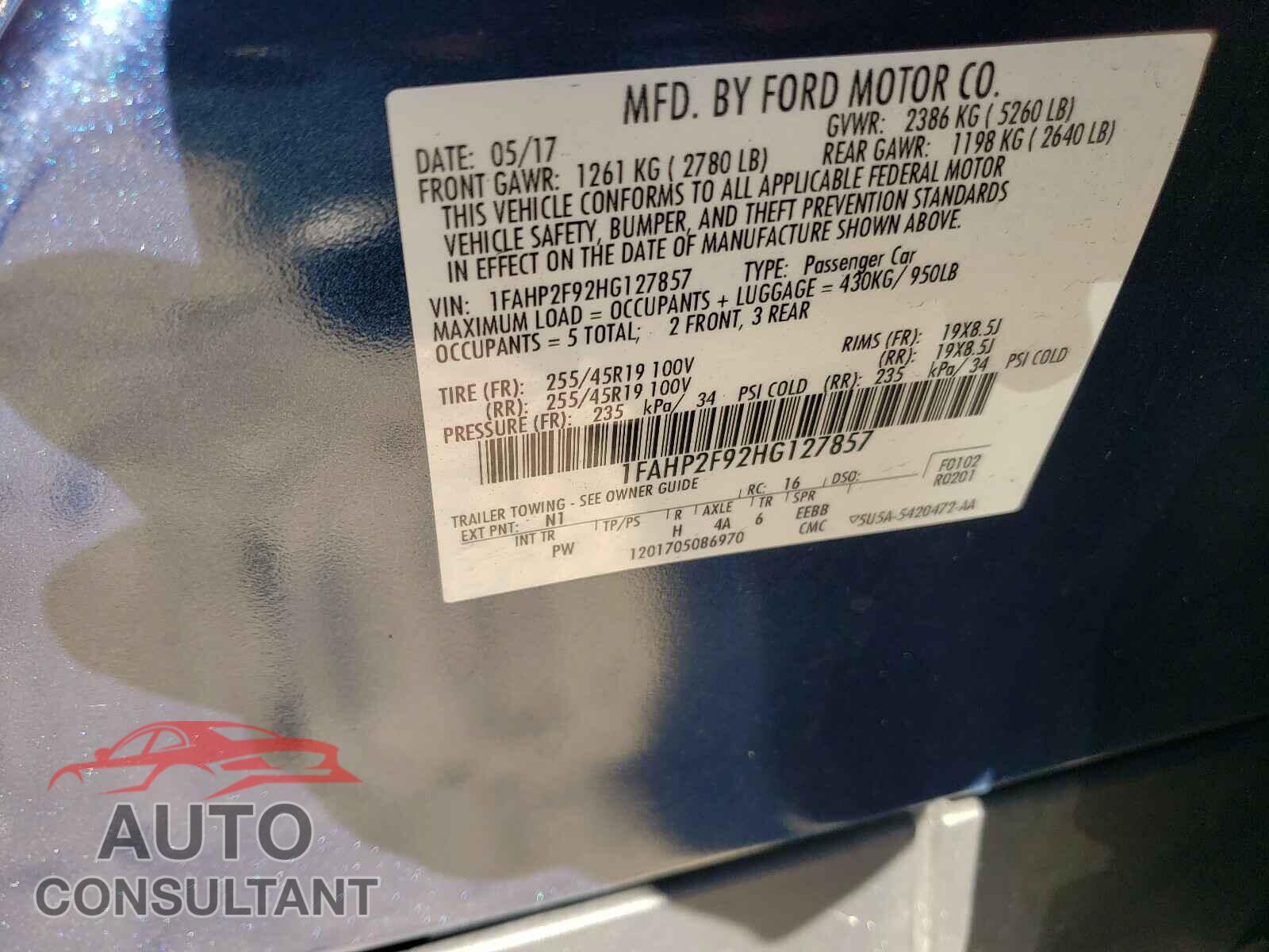 FORD TAURUS 2017 - 1FAHP2F92HG127857