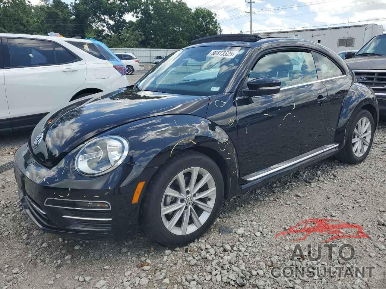 VOLKSWAGEN BEETLE 2019 - 3VWJD7ATXKM713415