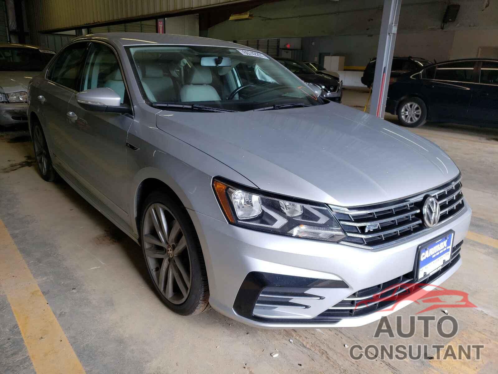 VOLKSWAGEN PASSAT 2017 - 1VWDT7A37HC061749