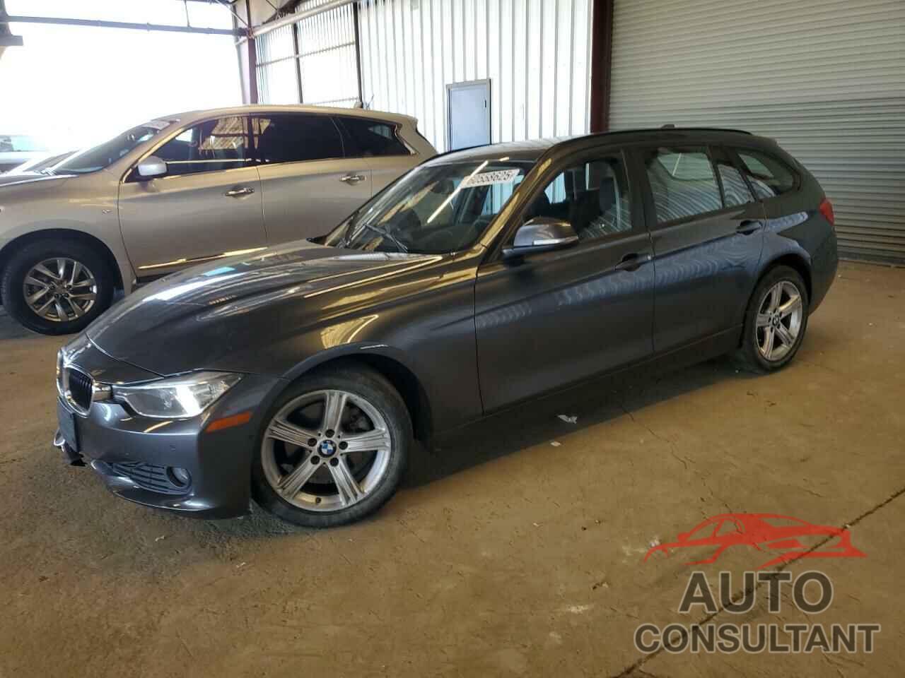 BMW 3 SERIES 2014 - WBA3K5C52EKT33305