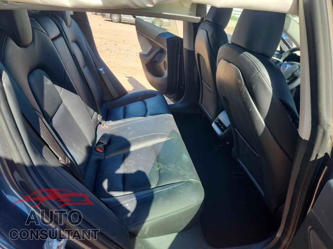 TESLA MODEL 3 2023 - 5YJ3E1EA3PF671809
