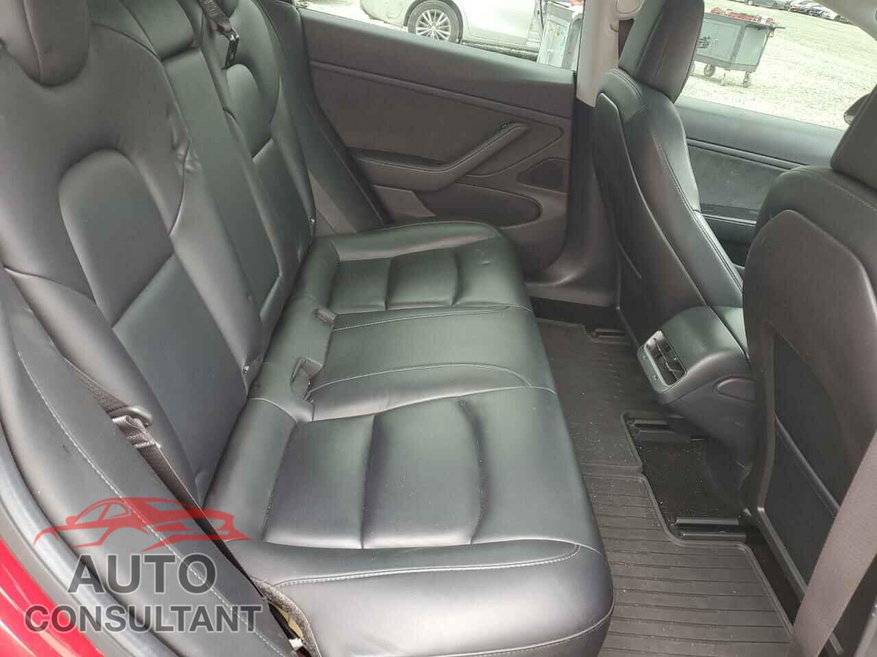 TESLA MODEL 3 2018 - 5YJ3E1EA8JF049472