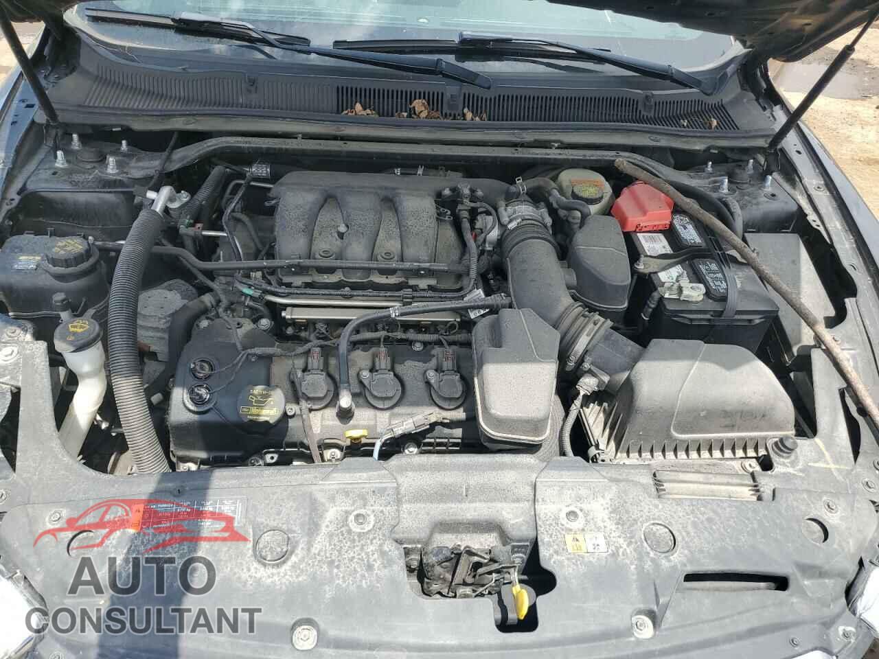 FORD TAURUS 2013 - 1FAHP2E85DG116239