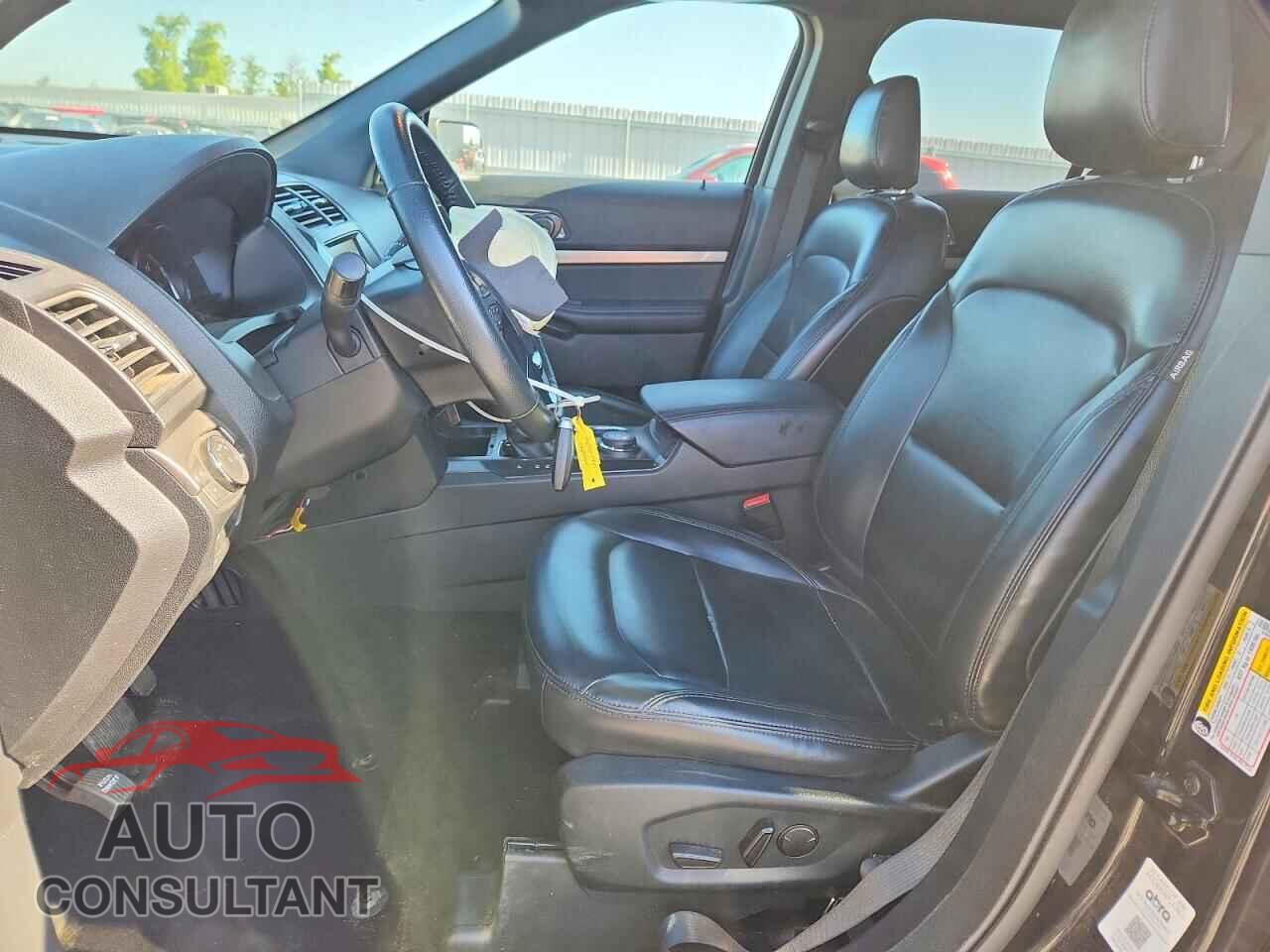 FORD EXPLORER 2019 - 1FM5K8D85KGB35897
