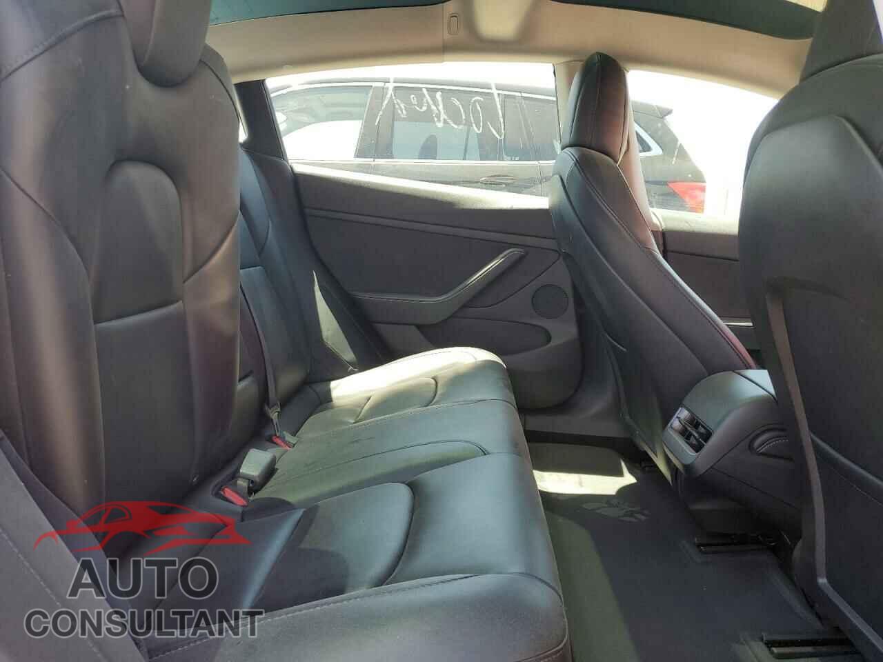 TESLA MODEL 3 2022 - 5YJ3E1EA1NF186811