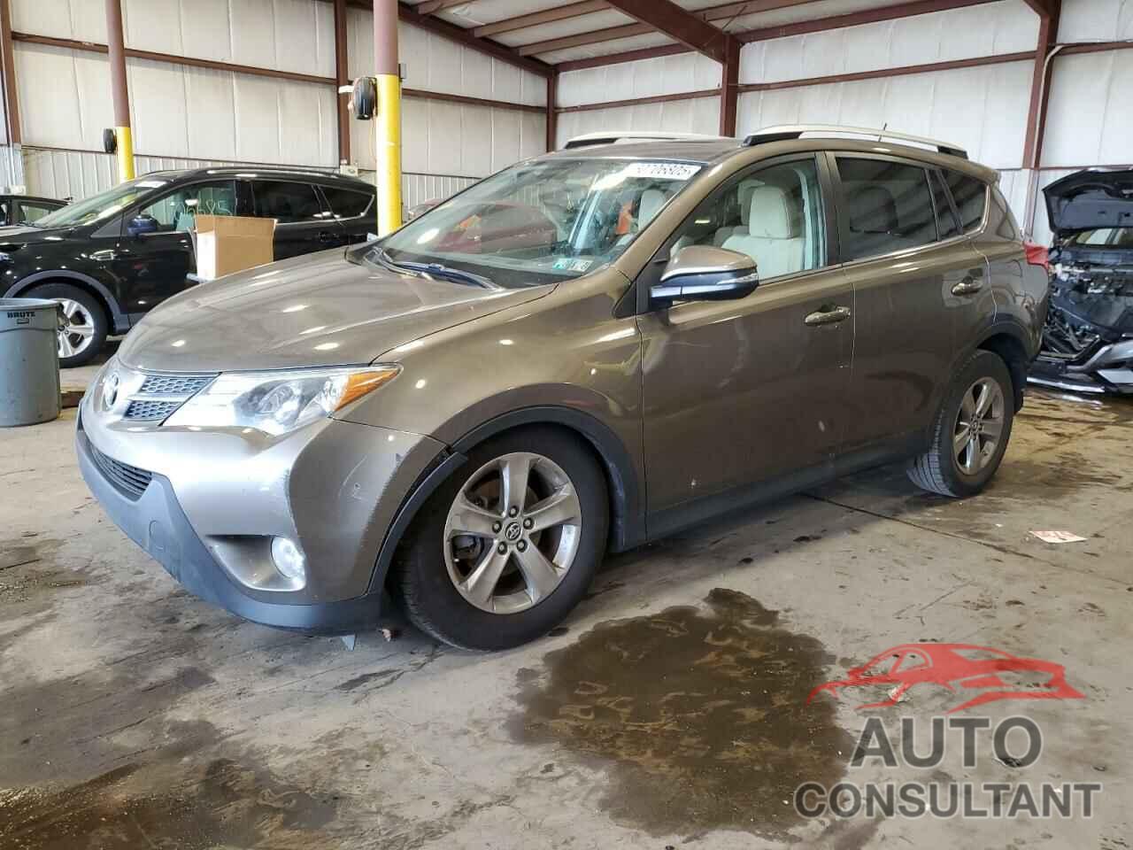 TOYOTA RAV4 2015 - JTMRFREV1FD129316