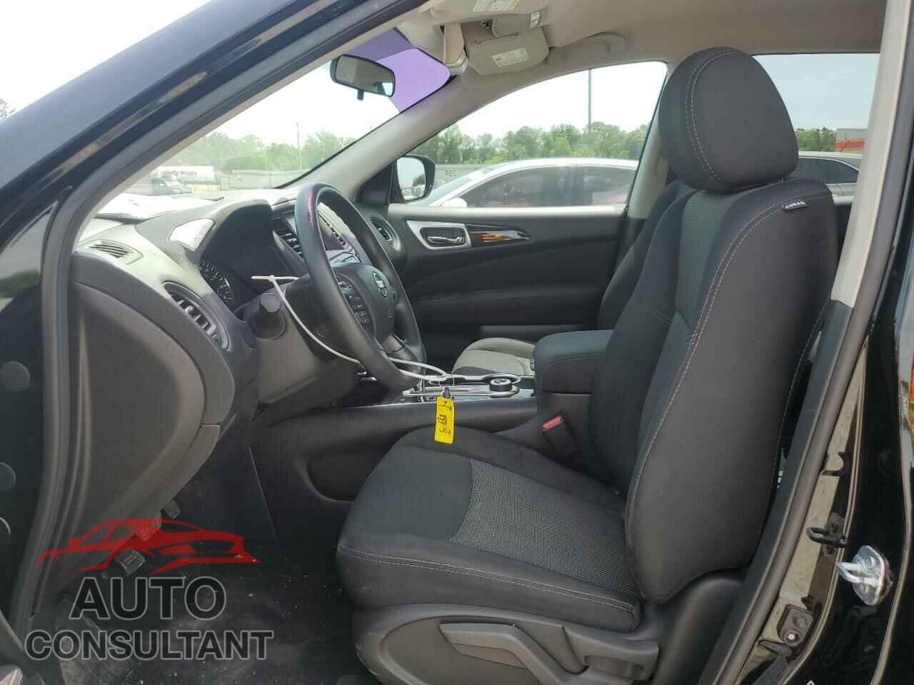NISSAN PATHFINDER 2017 - 5N1DR2MM9HC652248