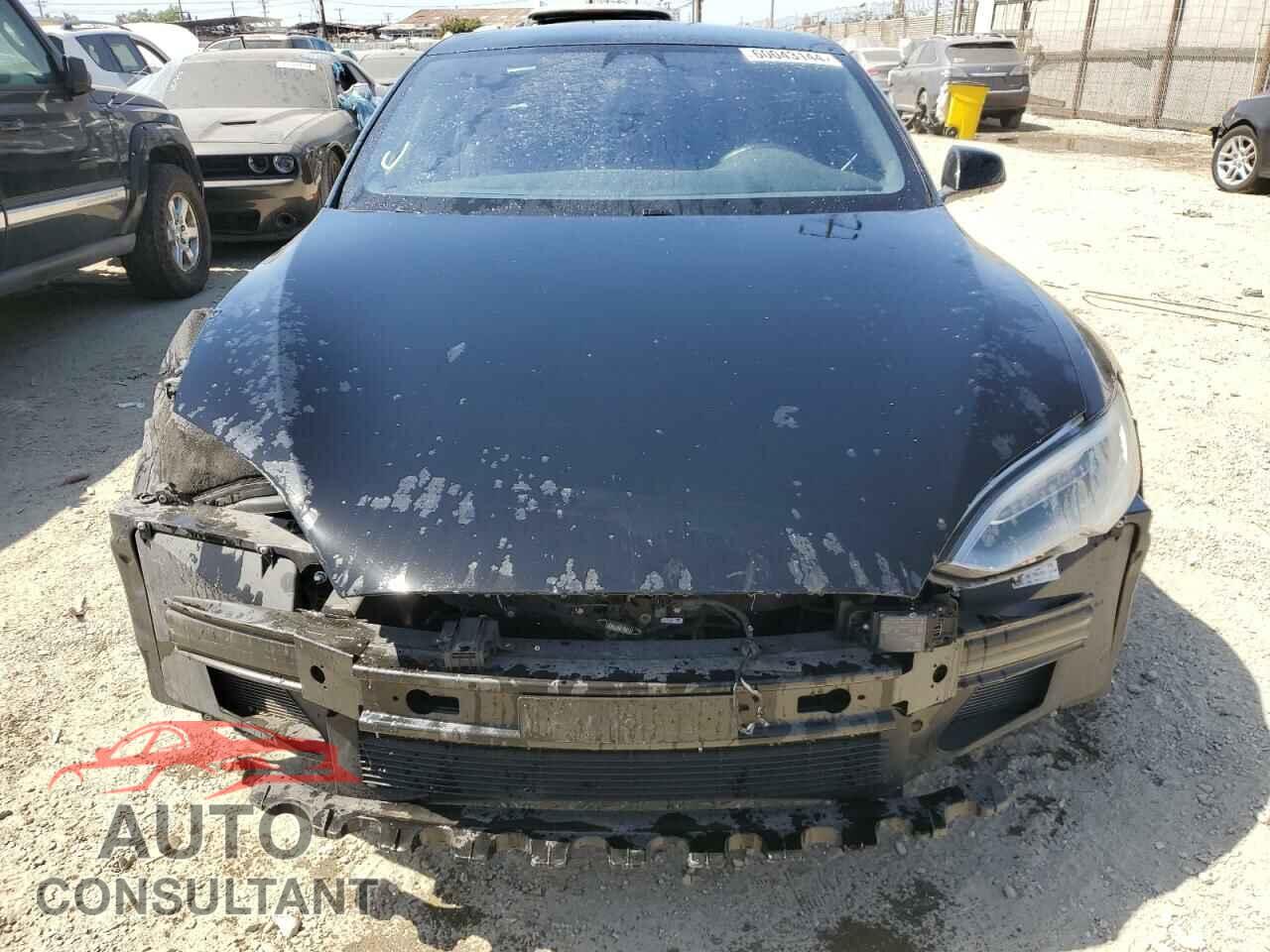 TESLA MODEL S 2018 - 5YJSA1E23JF246758