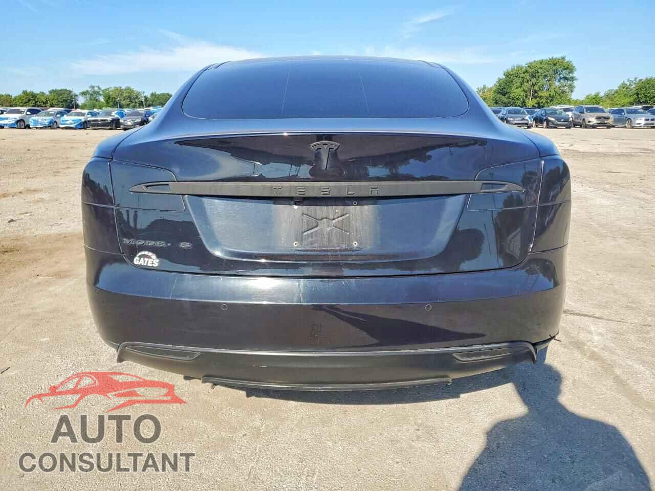 TESLA MODEL S 2016 - 5YJSA1E10GF127744