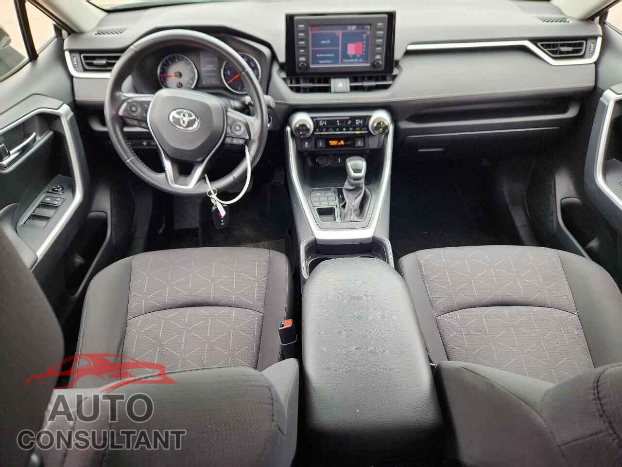 TOYOTA RAV4 2019 - JTMP1RFV0KD504420