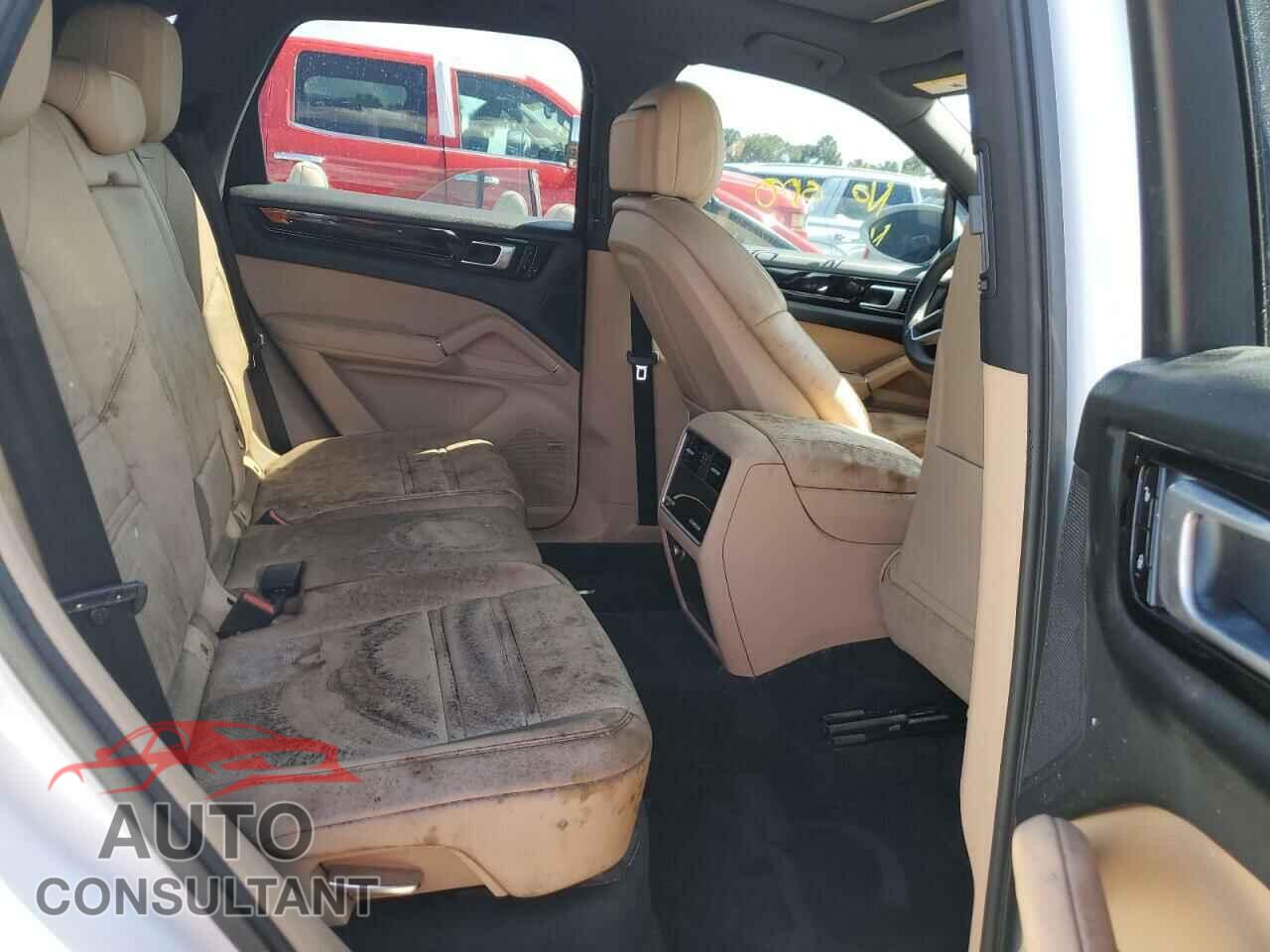 PORSCHE CAYENNE 2019 - WP1AA2AY8KDA04941