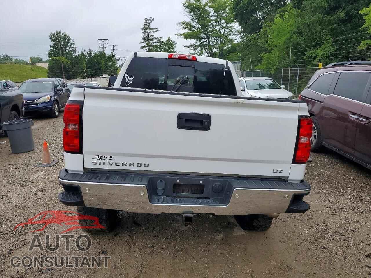 CHEVROLET SILVERADO 2015 - 3GCUKSEC3FG241713