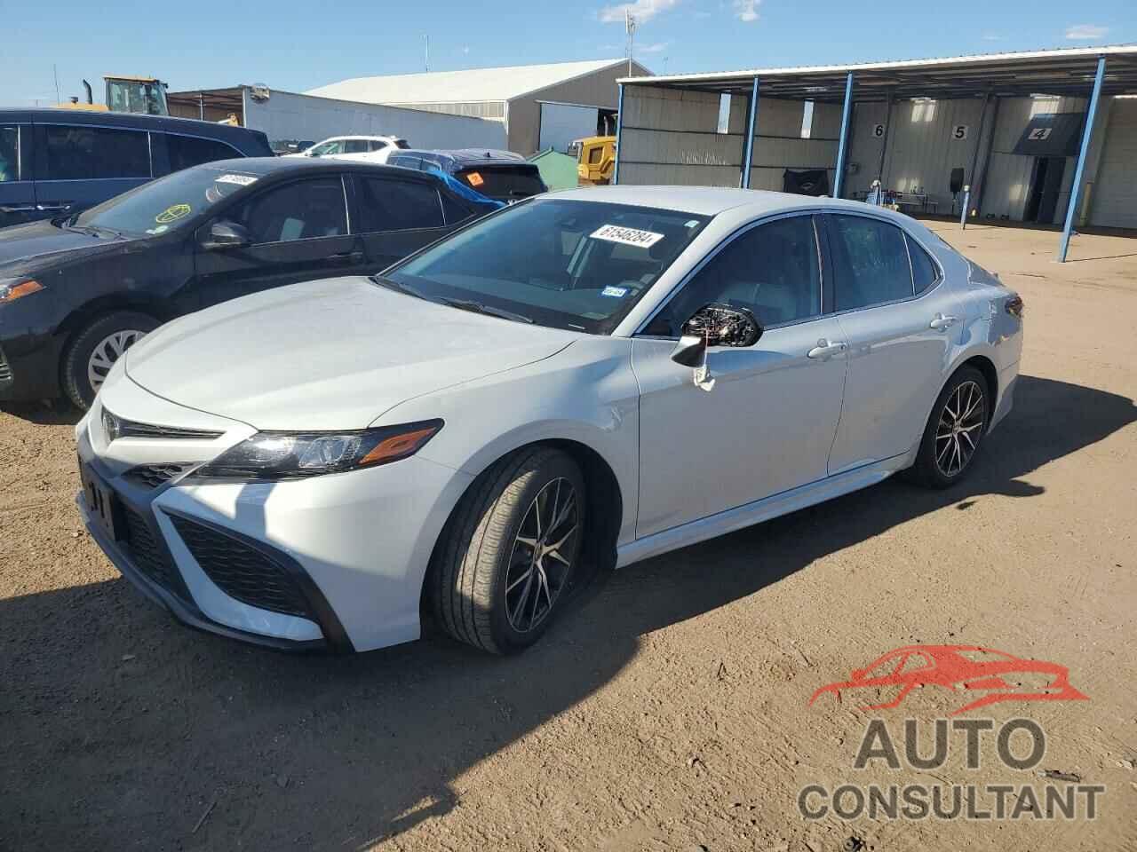 TOYOTA CAMRY 2023 - 4T1G11BK6PU082167