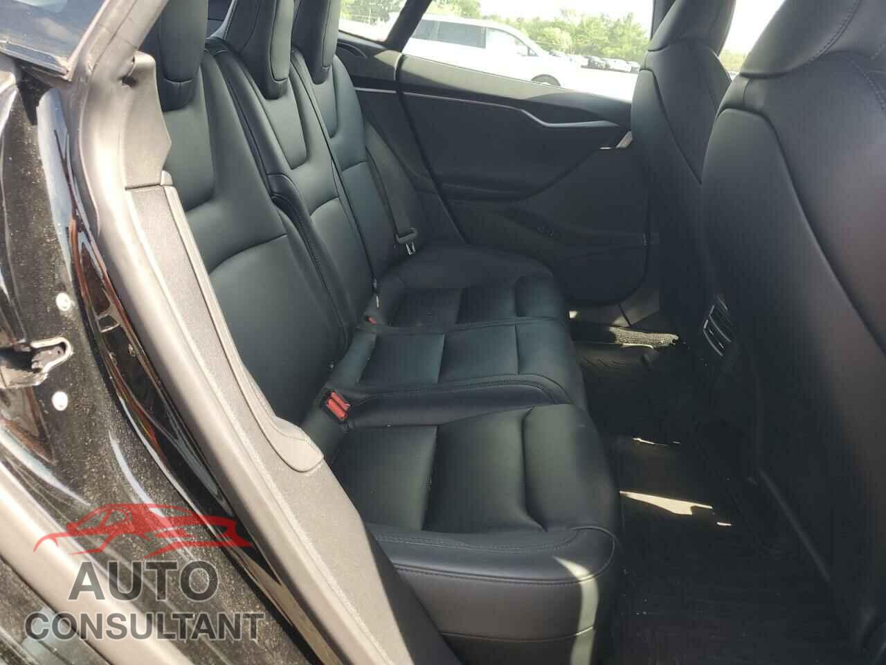 TESLA MODEL S 2020 - 5YJSA1E29LF413563